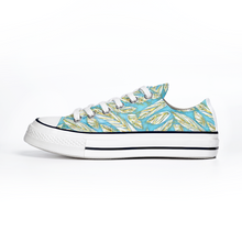 Load image into Gallery viewer, Angelic Feathers : All Star style Unisex Low top Canvas Shoes
