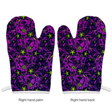 Load image into Gallery viewer, Glowing Flowers : Heat protection gloves for the Kitchen - Free standard shipping
