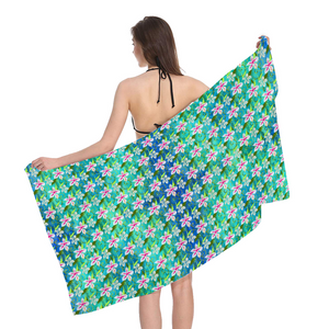 Golden Daisies - Turquoise pattern : Large body towel for Bath and the sea - 35'' x 59'' -  90cm x 150cm  - Free standard shipping