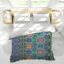 Load image into Gallery viewer, Magic Stardust : Double Bed light quilts 83&quot; x 87&quot; – 220cm x 210cm -  Free standard shipping
