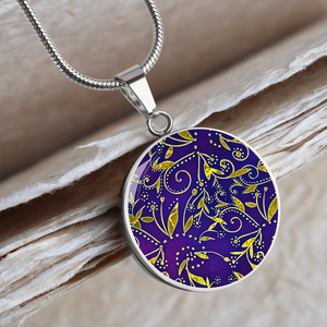 Nightfall Celebration : Round Charm, Gold or Silver Plated, with strong chain necklace   - In luxury packaging - Free standard shipping