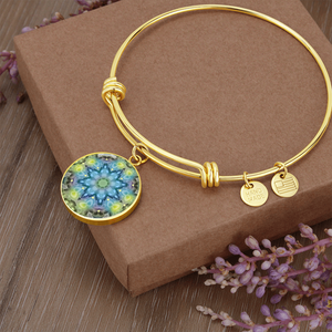 Magic Stardust  green pattern : Round Charm Bracelet, Gold or Silver Plated  - In luxury packaging - Free standard shipping