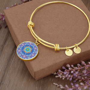 Magic Stardust purple pattern : Round Charm Bracelet, Gold or Silver Plated  - In luxury packaging - Free standard shipping