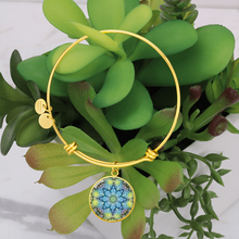Load image into Gallery viewer, Magic Stardust  green pattern : Round Charm Bracelet, Gold or Silver Plated  - In luxury packaging - Free standard shipping
