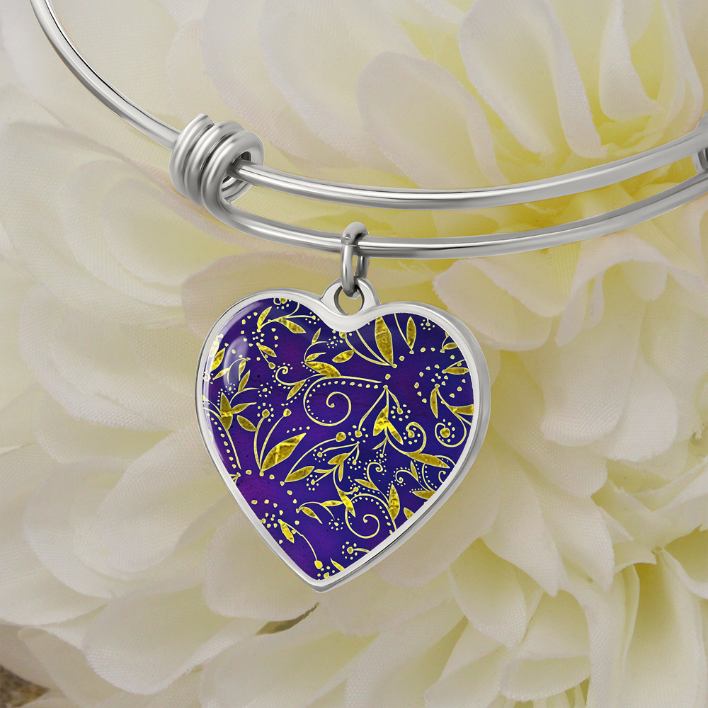 Nightfall Celebration : Heart charm Bracelet, Gold or Silver Plated  - In luxury packaging - Free standard shipping