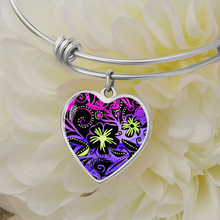 Load image into Gallery viewer, Glowing Flowers : Heart charm Bracelet, Gold or Silver Plated  - In luxury packaging - Free standard shipping
