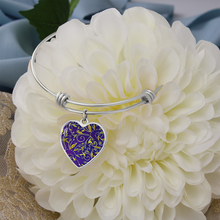 Load image into Gallery viewer, Nightfall Celebration : Heart charm Bracelet, Gold or Silver Plated  - In luxury packaging - Free standard shipping
