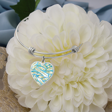 Load image into Gallery viewer, Angelic Feather Pattern Heart charm Bracelet, Gold or Silver Plated  - In luxury packaging - Free standard shipping
