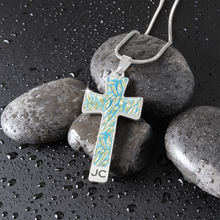 Load image into Gallery viewer, Angelic Feathers pattern : Jewelry Cross Gold or Silver Plated Cross with chain necklace- In luxury packaging - Free standard shipping
