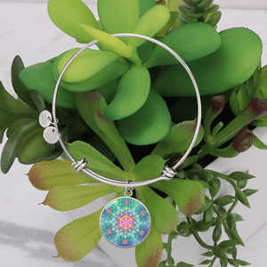 Magic Stardust main pattern: Round Charm Bracelet, Gold or Silver Plated  - In luxury packaging - Free standard shipping