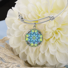 Load image into Gallery viewer, Magic Stardust  green pattern : Round Charm Bracelet, Gold or Silver Plated  - In luxury packaging - Free standard shipping
