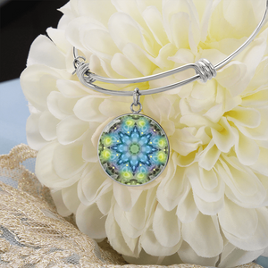 Magic Stardust  green pattern : Round Charm Bracelet, Gold or Silver Plated  - In luxury packaging - Free standard shipping