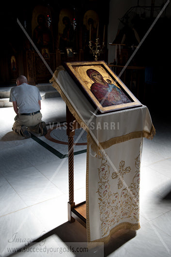 Praying, Greece, Orthodox christian Church, Eastern Christian - 312017-448-445