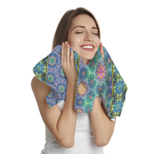 Load image into Gallery viewer, Magic Stardust pattern 1 : Small towel for face and hands - 16&#39;&#39; x 24&#39;&#39; - 40cm x 60cm - Free standard shipping
